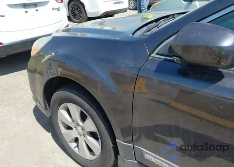 2011 Subaru Outback 2.5I Premium z USA, uszkodzony, nr VIN 4S4BRBCC0B3377568